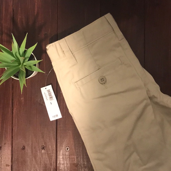 khaki shorts - Picture 3 of 3